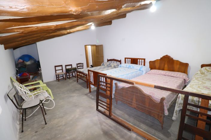 Image No.28-7 Bed Country House for sale