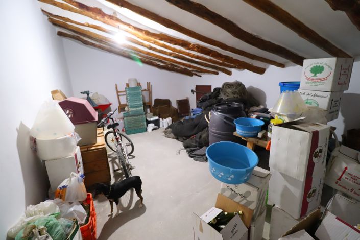 Image No.33-7 Bed Country House for sale