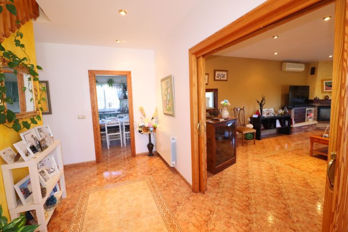 Image No.10-Villa de 5 chambres à vendre à Puerto Lumbreras