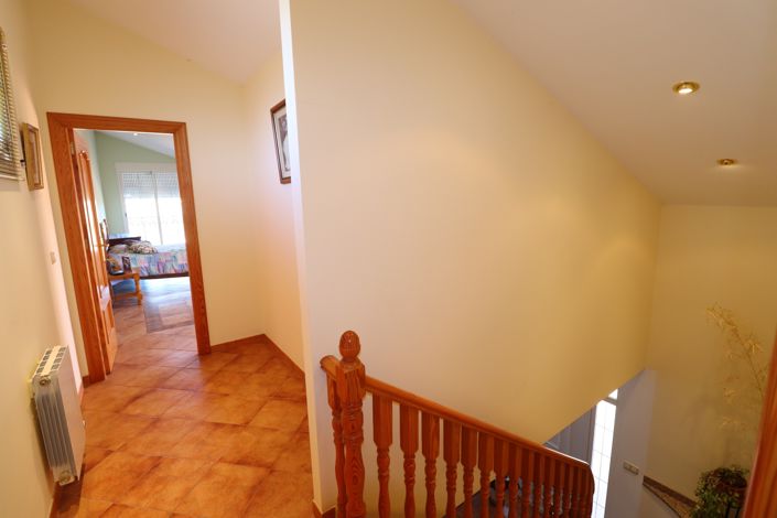 Image No.32-Villa de 5 chambres à vendre à Puerto Lumbreras