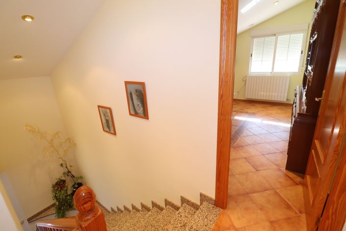 Image No.37-Villa de 5 chambres à vendre à Puerto Lumbreras