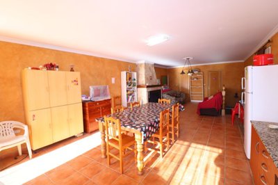 8rvj4hk4fj63005-vl2016