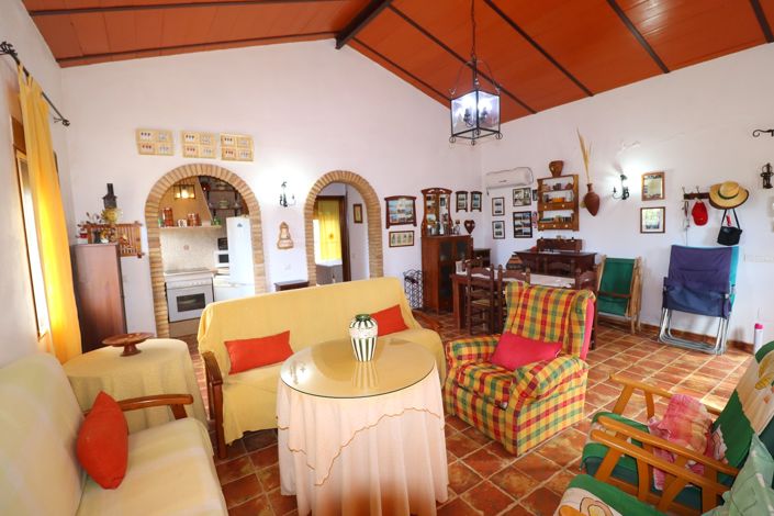 Image No.14-4 Bed Villa for sale