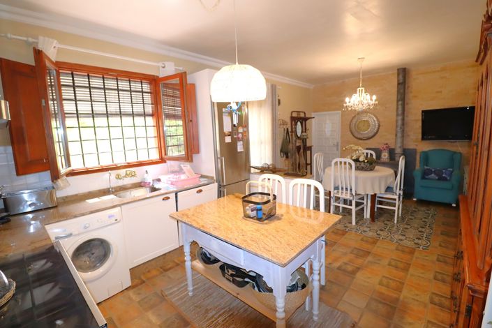 Image No.19-Maison de campagne de 4 chambres à vendre à Lorca