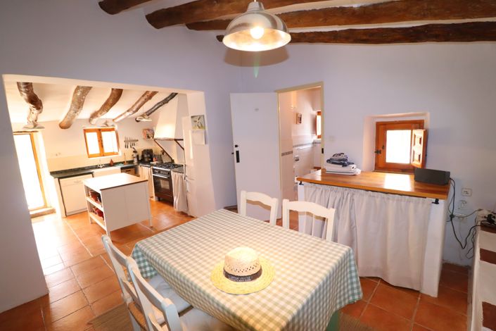 Image No.30-4 Bed Cortijo for sale