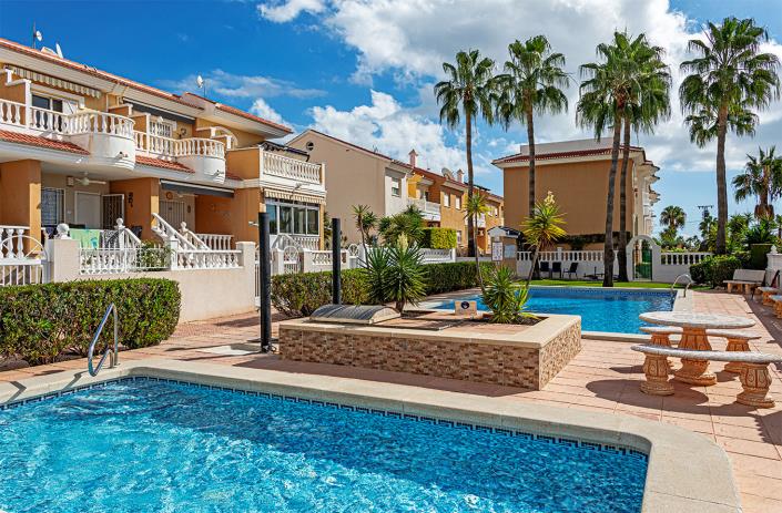 Image No.4-2 Bed Apartment for sale