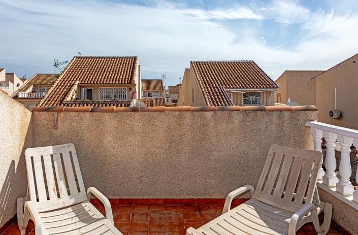 Image No.19-3 Bed Villa / Detached for sale