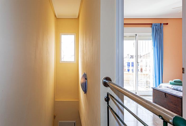 Image No.25-3 Bed Duplex for sale