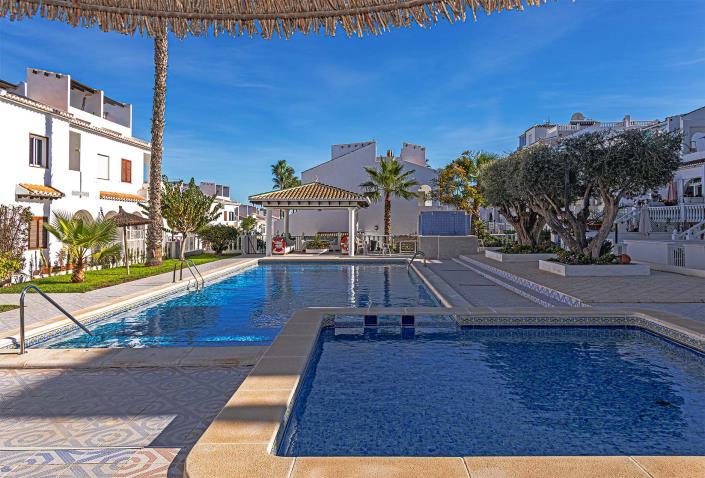 Image No.4-2 Bed Apartment for sale