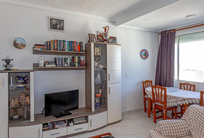 Image No.8-2 Bed Apartment for sale