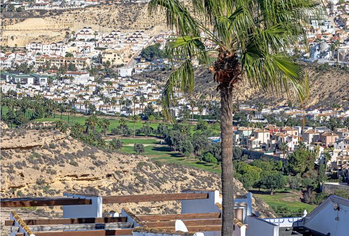 Image No.27-2 Bed Apartment for sale