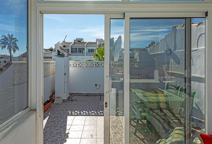 Image No.29-2 Bed Apartment for sale