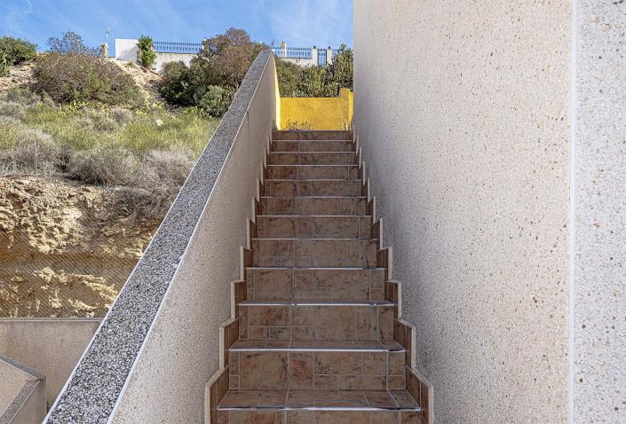 Image No.21-2 Bed Apartment for sale