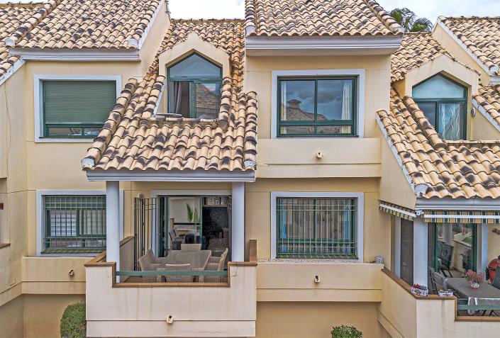 Image No.4-3 Bed Duplex for sale