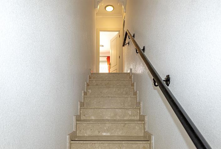 Image No.24-3 Bed Villa / Detached for sale