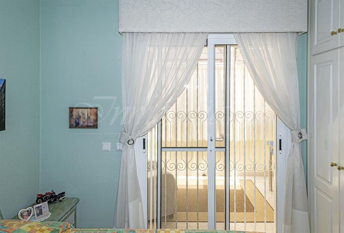 Image No.35-3 Bed Villa / Detached for sale