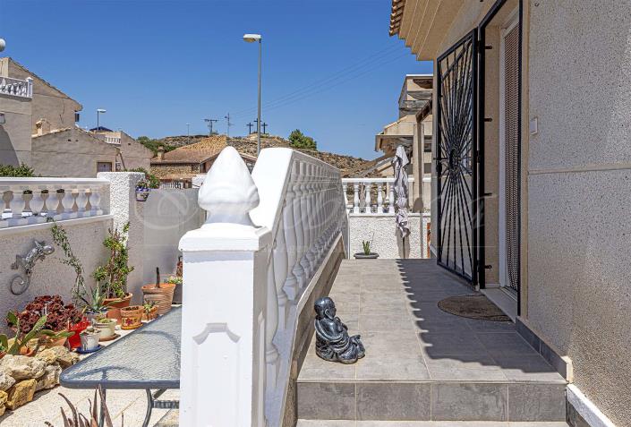 Image No.8-3 Bed Villa / Detached for sale