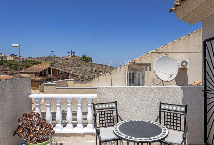 Image No.29-3 Bed Villa / Detached for sale