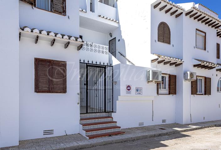 Image No.16-2 Bed Apartment for sale