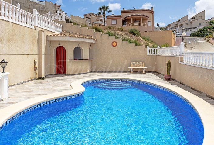 Image No.6-3 Bed Villa / Detached for sale