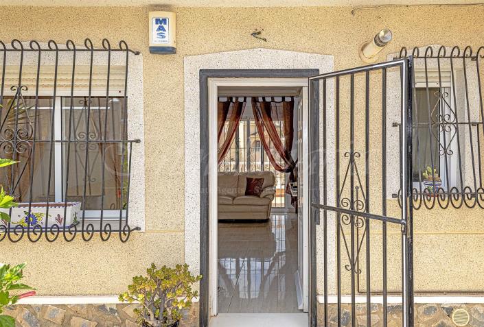 Image No.14-3 Bed Villa / Detached for sale