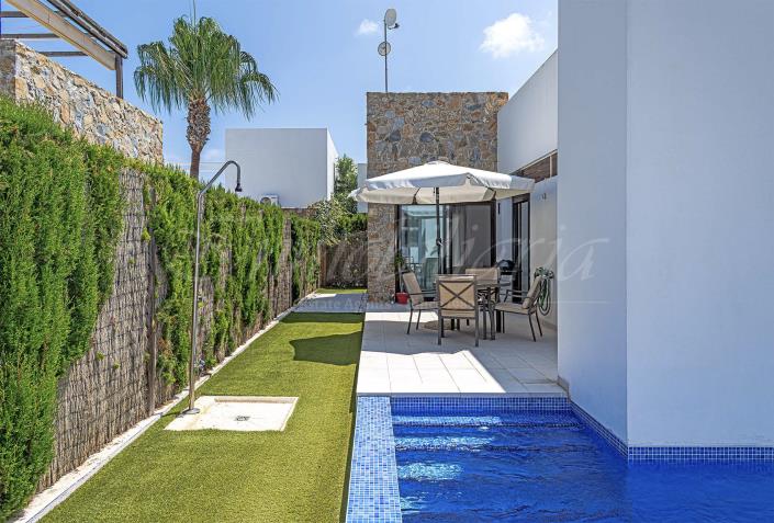 Image No.5-Villa / Détaché de 2 chambres à vendre à Lomas de Cabo Roig