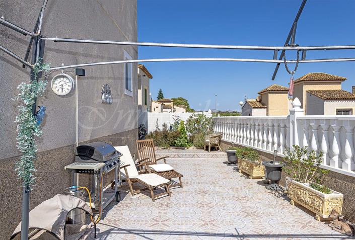 Image No.7-3 Bed Villa / Detached for sale