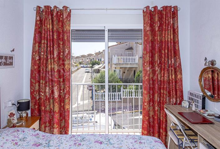 Image No.28-3 Bed Villa / Detached for sale