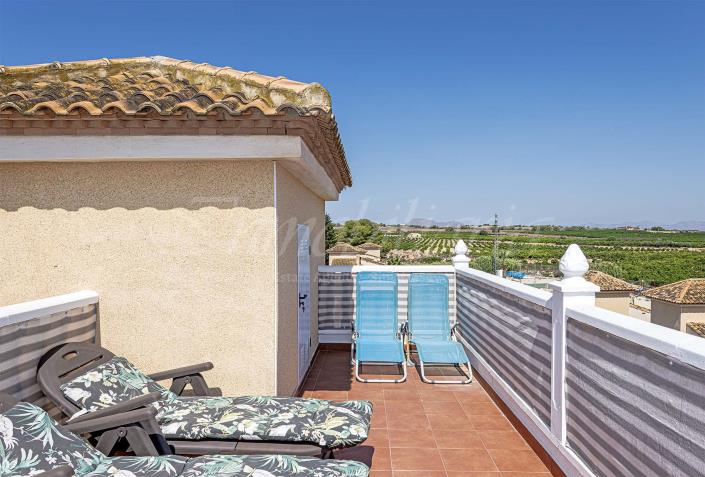 Image No.38-3 Bed Villa / Detached for sale