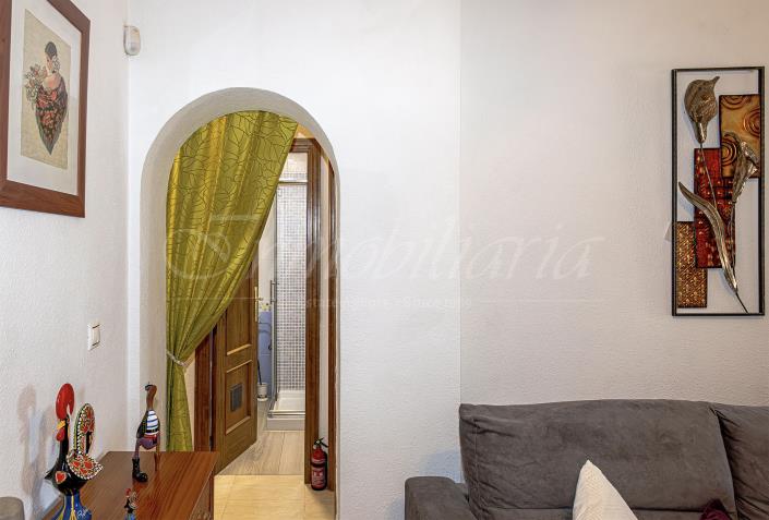 Image No.20-2 Bed Apartment for sale