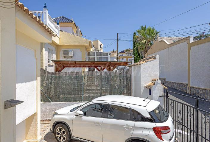 Image No.11-2 Bed Semi-Detached for sale