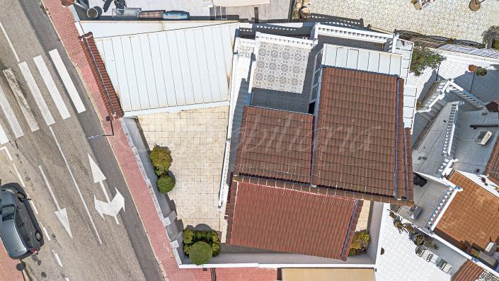 Image No.3-4 Bed Villa / Detached for sale