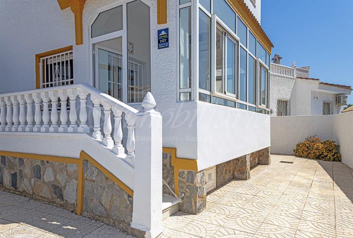 Image No.4-4 Bed Villa / Detached for sale