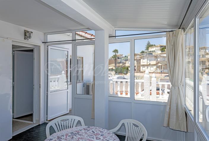 Image No.29-4 Bed Villa / Detached for sale