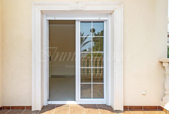 Image No.32-4 Bed Villa / Detached for sale