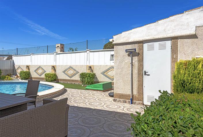 Image No.13-3 Bed Villa / Detached for sale