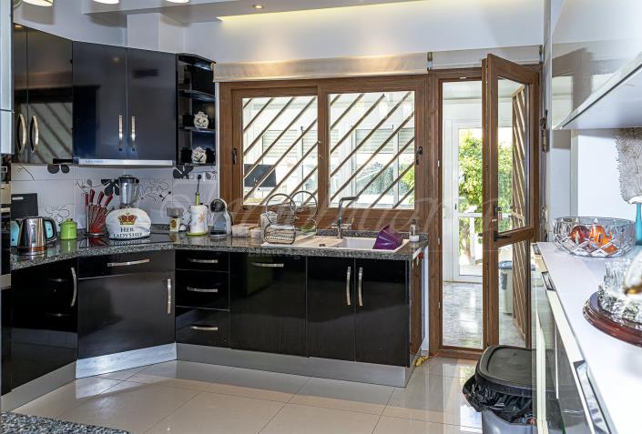 Image No.15-3 Bed Villa / Detached for sale