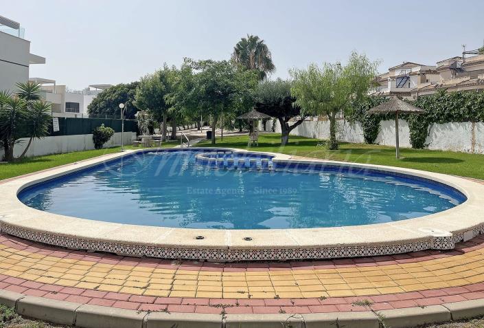 Image No.33-Jumelé de 3 chambres à vendre à Villamartin