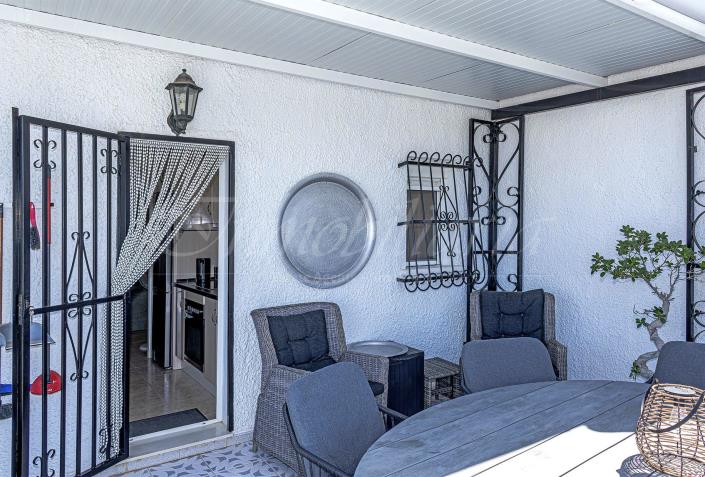 Image No.24-4 Bed Villa / Detached for sale