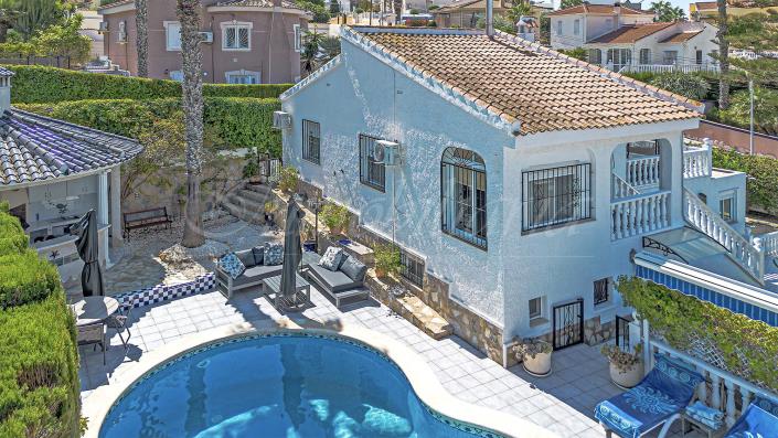 Image No.54-4 Bed Villa / Detached for sale