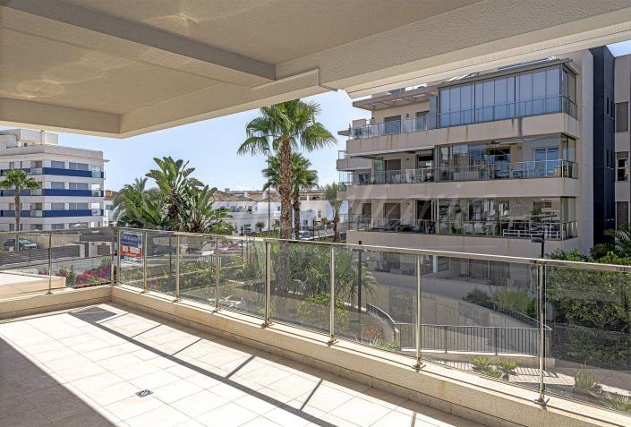 Image No.12-Appartement de 3 chambres à vendre à Villamartin