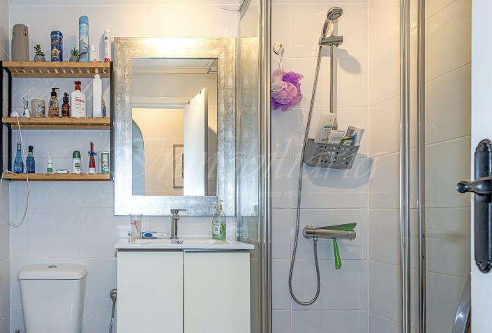 Image No.18-2 Bed Bungalow for sale