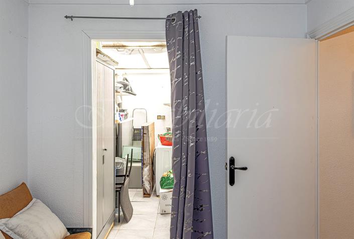 Image No.22-2 Bed Bungalow for sale