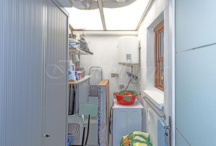 Image No.23-2 Bed Bungalow for sale