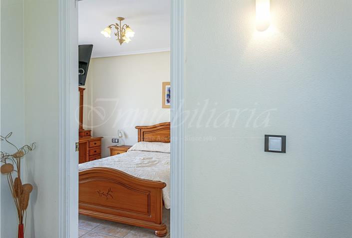 Image No.35-3 Bed Villa / Detached for sale