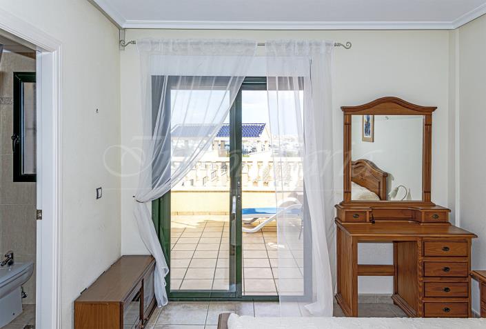 Image No.37-3 Bed Villa / Detached for sale