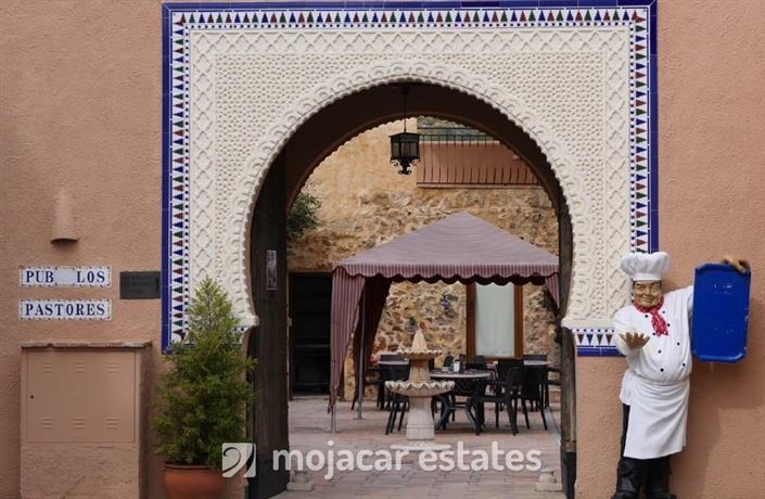 Image No.7-1 Bed Commercial for sale