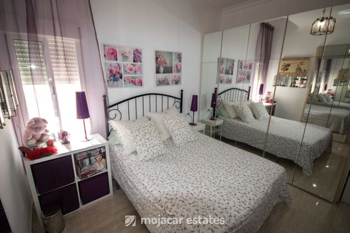 Image No.7-6 Bed Villa for sale