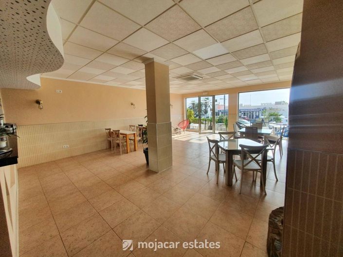 Image No.2-Commercial à vendre à Mojacar
