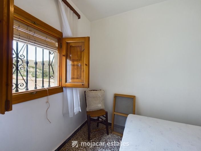 Image No.9-Maison de village de 3 chambres à vendre à Lubrín